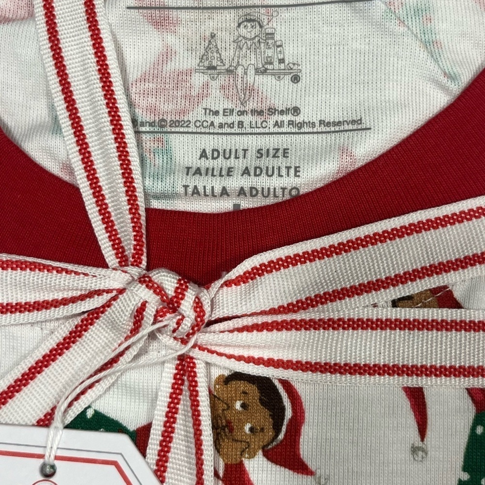 Pottery Barn Elf on the Shelf Adult Size 2 Piece Pajamas Sz Large - Picture 2 of 7